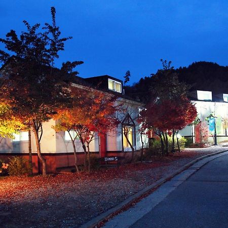 Pyeongchang Iris Pension Exteriör bild